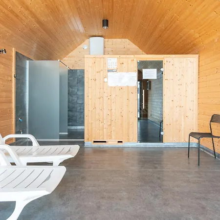 Dom wakacyjny Osada 2 *